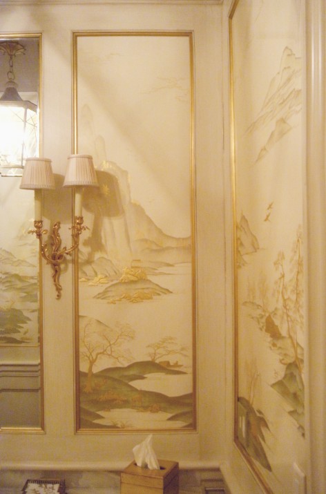 white lacquer mural on site DSCN5666_wpl